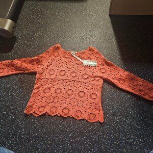 ULTRA PINK MEDIUM CROCHET TOP